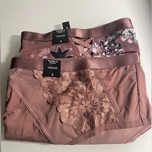 Torrid Dusty Rose Lace & floral Hipster Panties set of 2